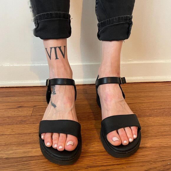 Black Chunky Everyday Leather Sandals - Picture 5 of 7